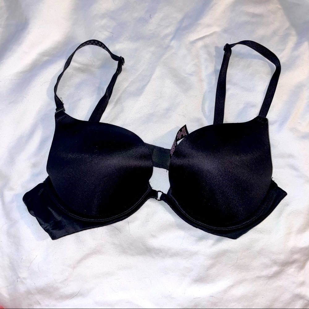 Victoria’s Secret Very Sexy Plunge bra